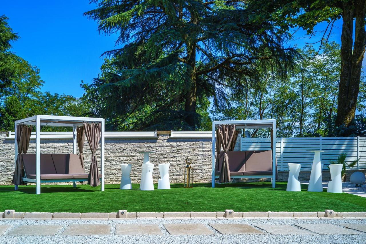 Villa Vittoria B&B - Wellness Terme di Miradolo Extérieur photo