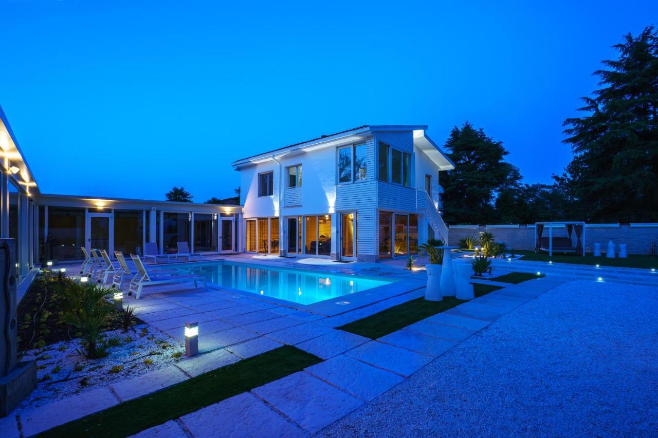 Villa Vittoria B&B - Wellness Terme di Miradolo Extérieur photo